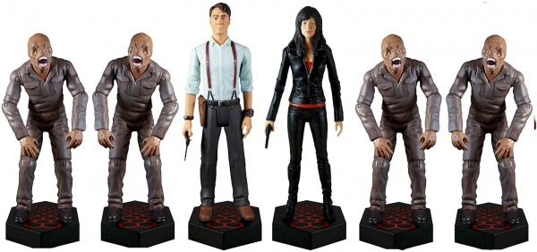 Torchwood Action Figure Bundle Captain Jack, Gwen & a Weevil Army of 4